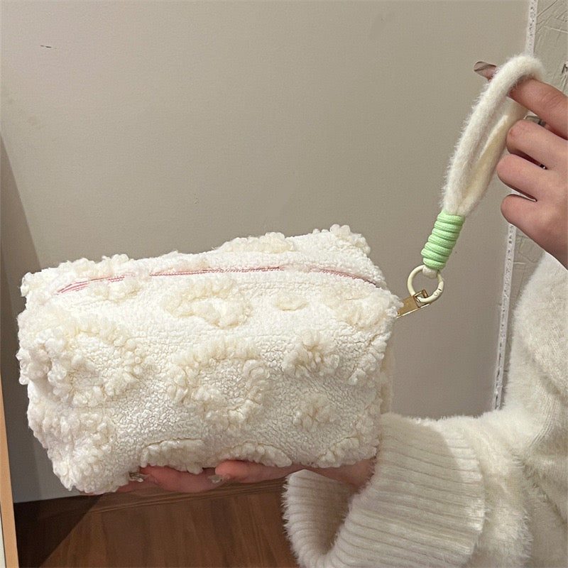 MAKEUP BAG
