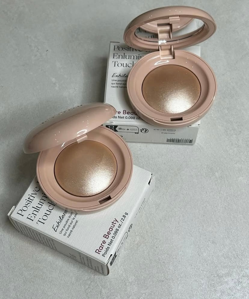 RARE BEAUTY Positive Light Silky Touch Highlighter