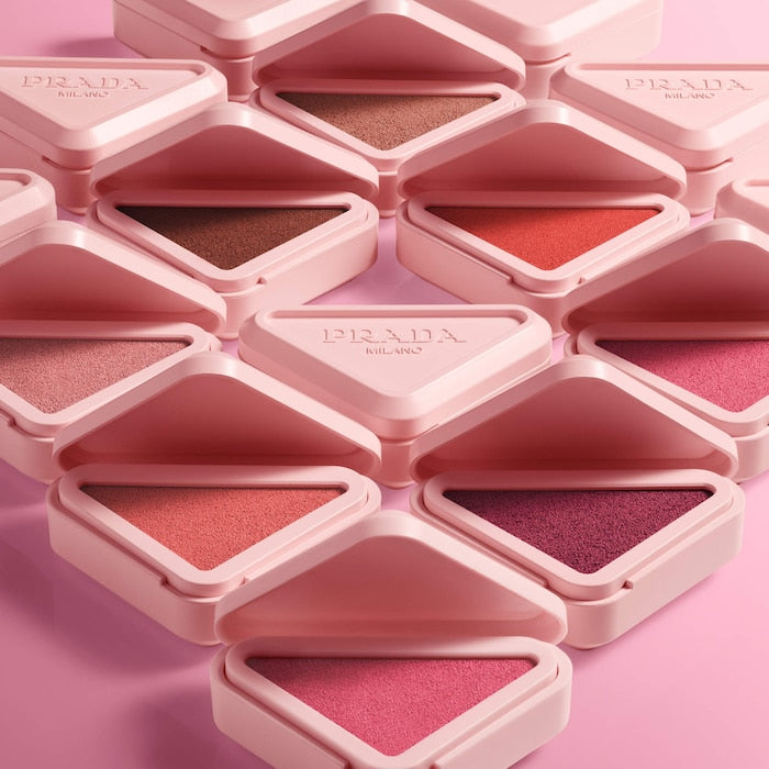Touch Cream-To-Powder Soft Blur Longwear Blush – Blush crème-à-poudre longue tenue