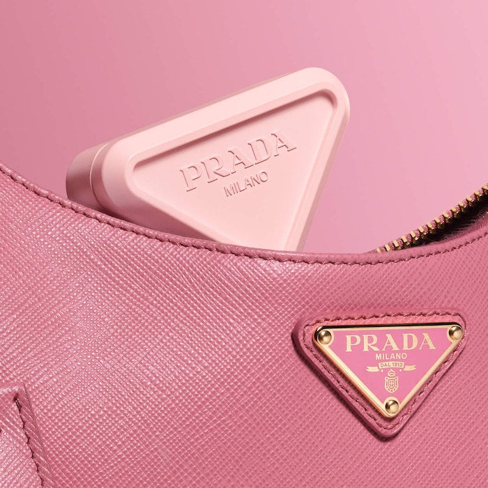 Touch Cream-To-Powder Soft Blur Longwear Blush – Blush crème-à-poudre longue tenue