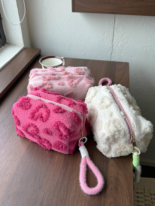 MAKEUP BAG