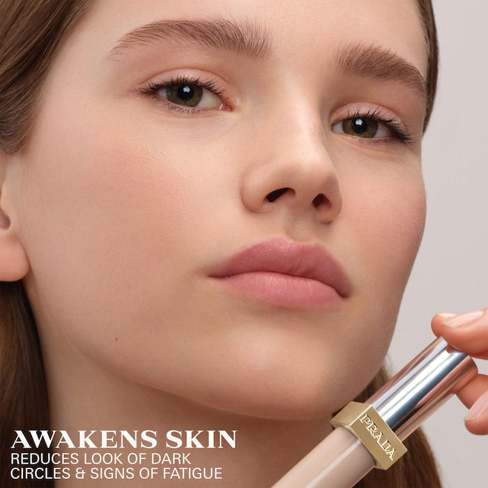 Blurring + Micro-Correcting Concealer with Peptide Complex – Correcteur de teint