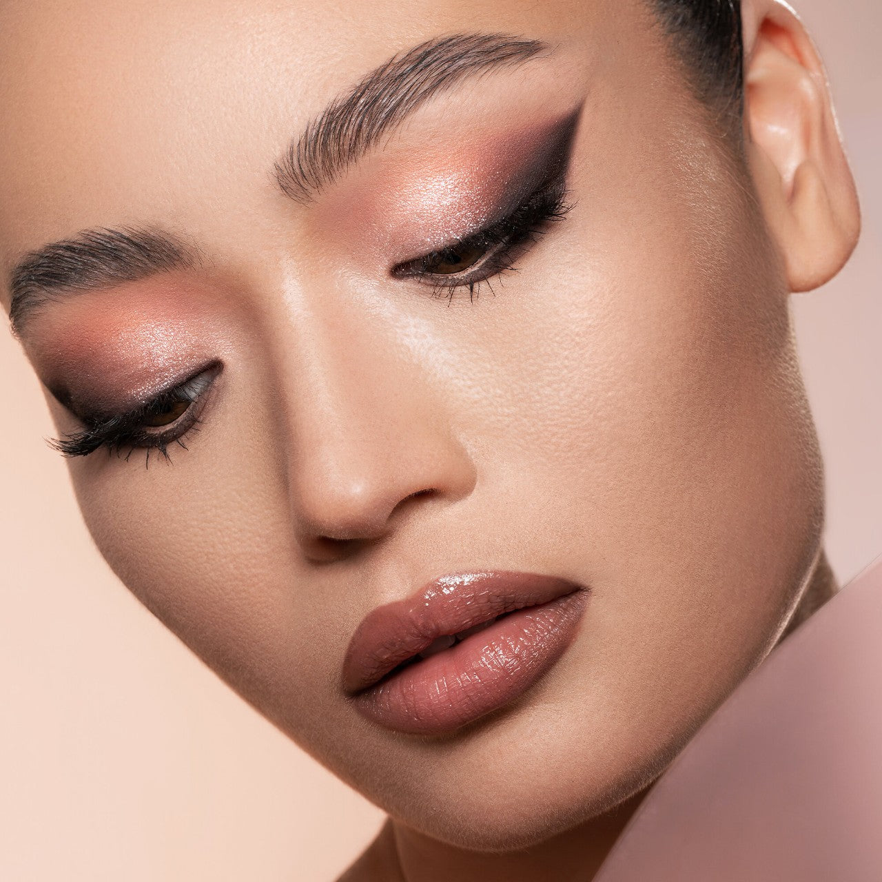 Natasha Denona – I Need a Nude Eyeshadow Palette